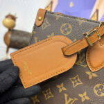 Louis Vuitton OnTheGo Organizer M14235 Brown